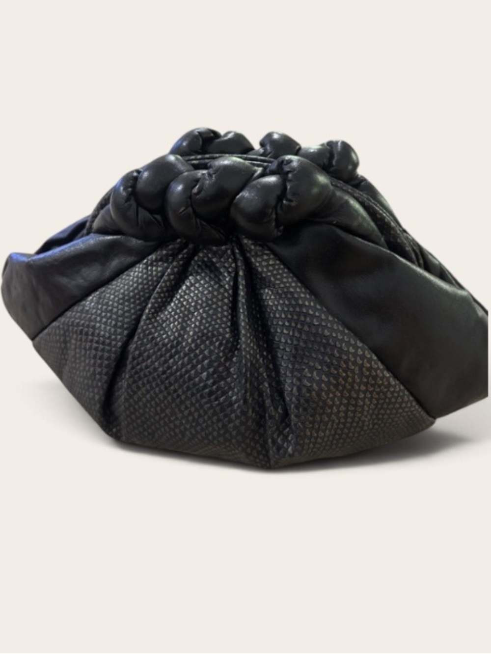 Vintage Black Textured Knot-Top Women's Small Rare Clutch 70’s